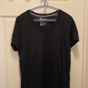 Women’s Large Black Nike Dri-fit loose fit athletic vneck